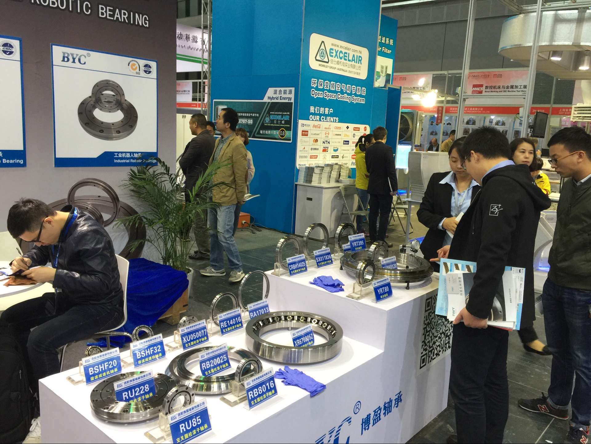 交叉滾子軸承 交叉滾子軸承