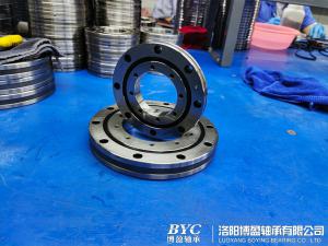 如何正確安裝交叉滾子軸承使之達(dá)到好的旋轉(zhuǎn)效果