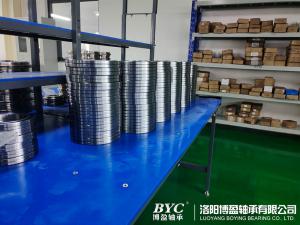 YRT轉(zhuǎn)臺軸承常見的損傷有哪些呢